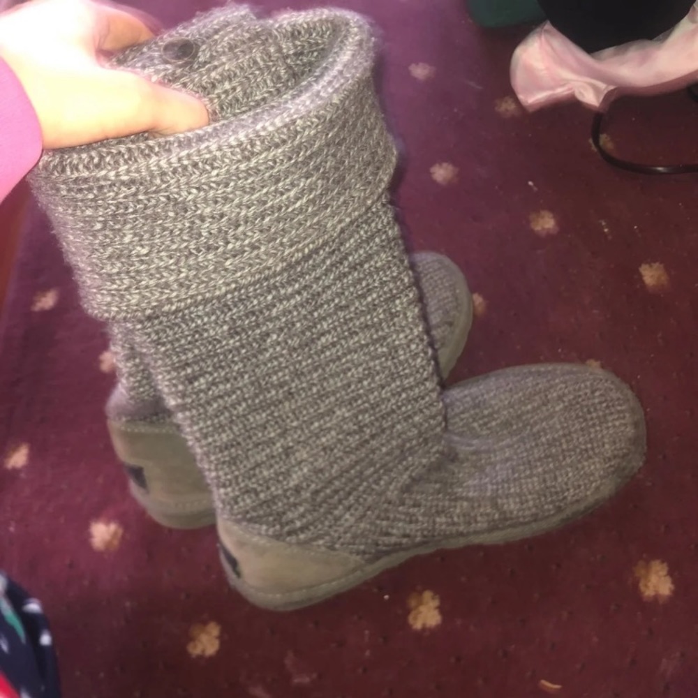 Knit uggs - Picture 3 of 4